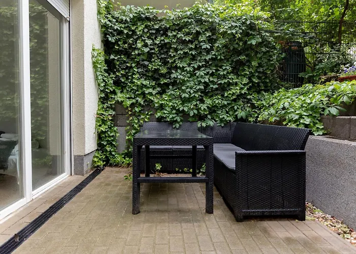 Global Living - Design Apartment I Central I Beamer I Kitchen I Terrace I Berlin